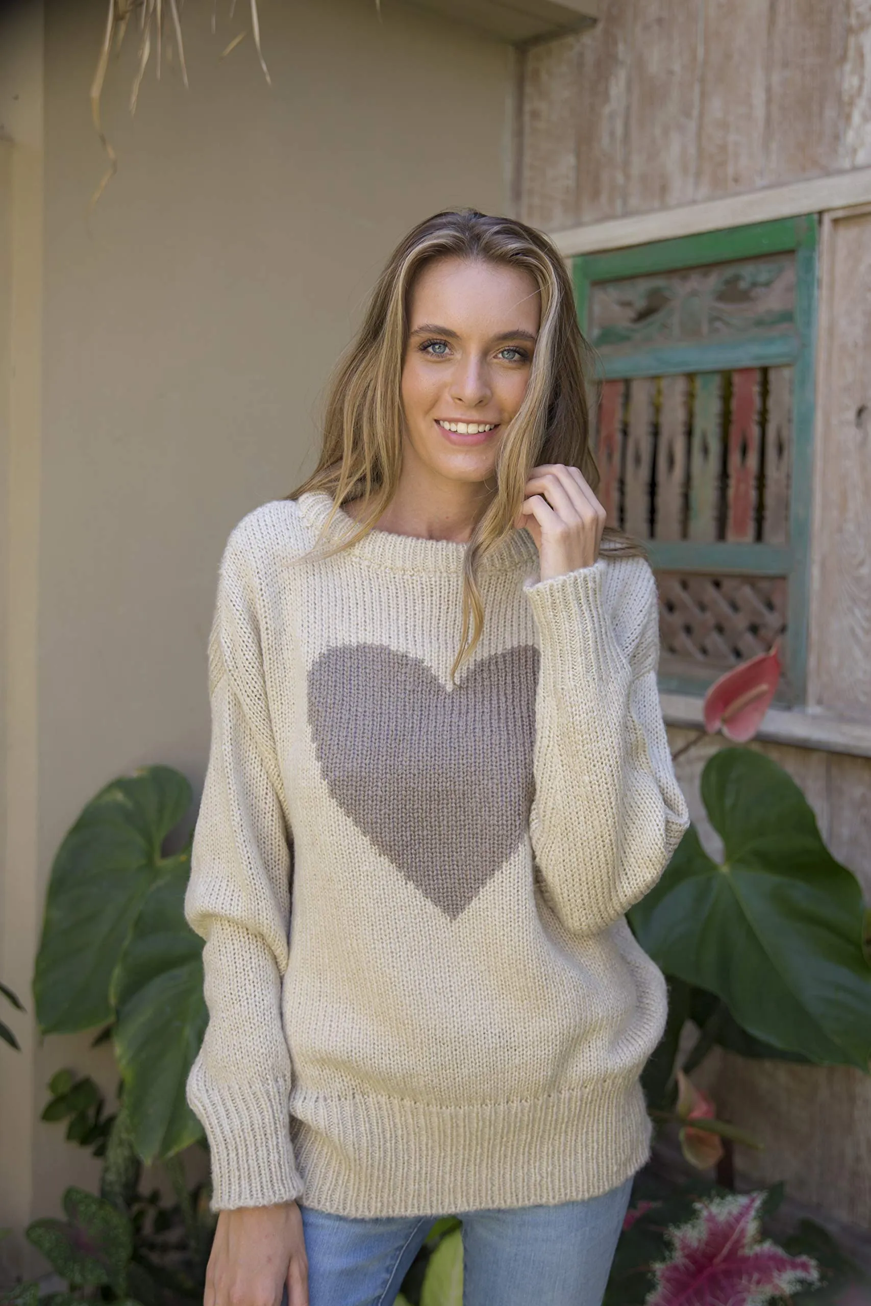 Back From Bali Womens Heart Sweater Soft Knit Pullover Crewneck Long Sleeve