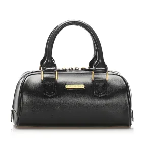 Burberry Leather Handbag (SHG-14150)